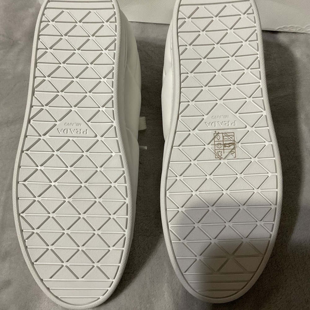 Women Brand New Never Been Worn Prada Nappa Tennis
